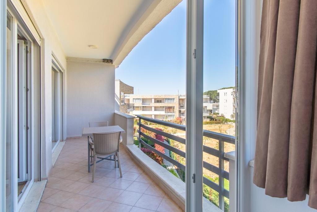 Ajten Apartments Драч Екстериор снимка