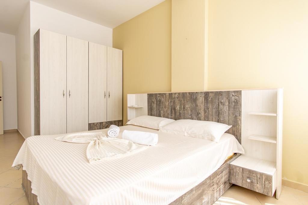 Ajten Apartments Драч Екстериор снимка