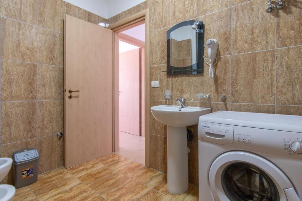 Ajten Apartments Драч Екстериор снимка